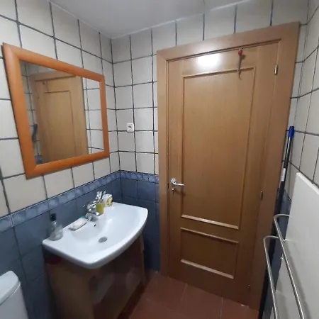 En Pirineos アパート *