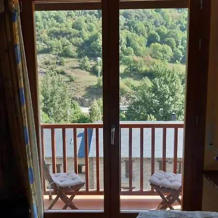 アパート En Pirineos ビエルサ