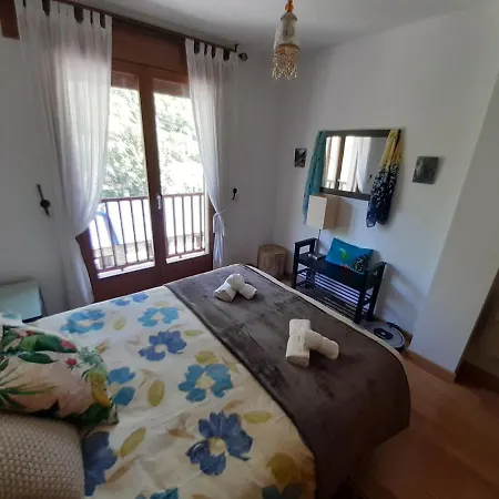 Apartament En Pirineos