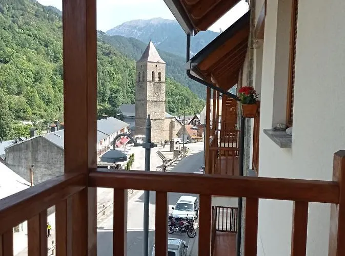 En Pirineos Apartment Bielsa